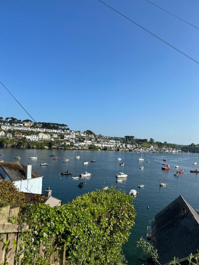 The Lugger Inn Polruan Exterior photo